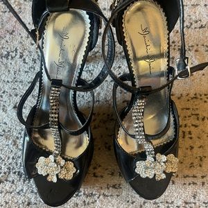 Manichi Mani Black Heels Size 9